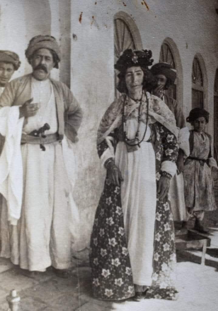 عادلة خانم